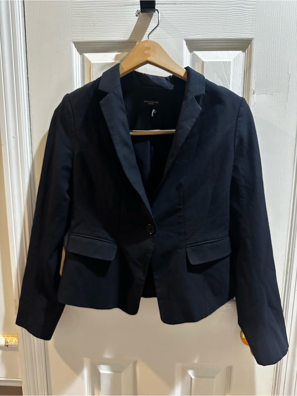 Ann Taylor Petite One Button Blazer Black Career Professional Academia Fits XS